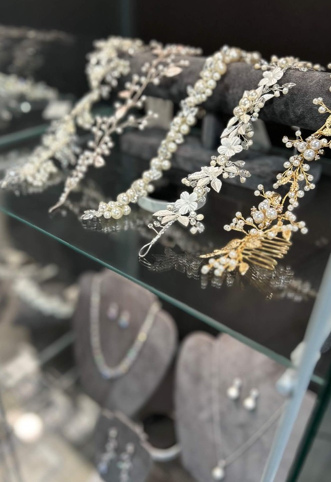 Townhouse Bridal - Bridal Hair Accessories in Cambridgeshire