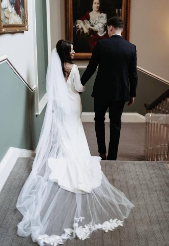 Wedding couple at Melville Castle - a castle wedding venue near Edinburgh