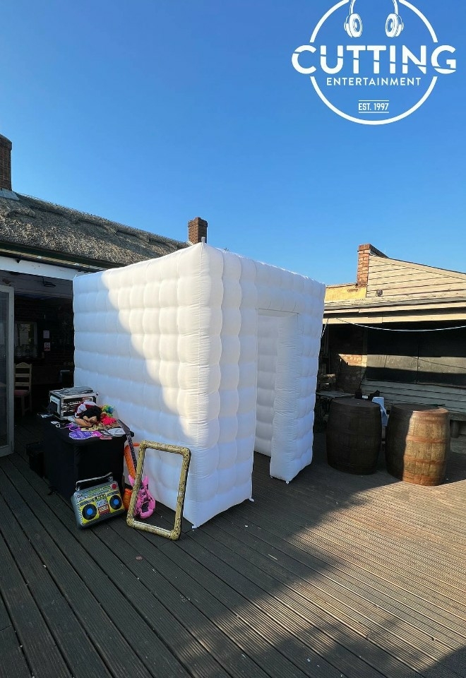 inflatable white photobooth for weddings & events