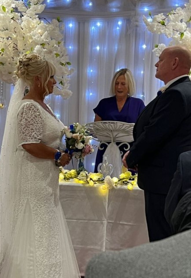 blue and gold themed wedding