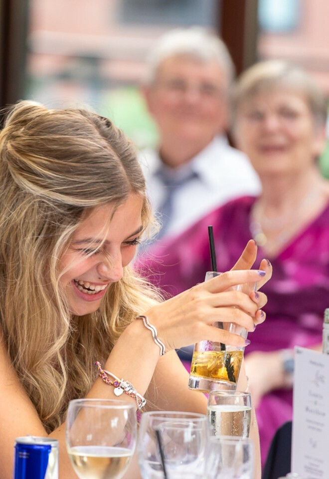 Happy guests (www.davecoxphoto.co.uk)