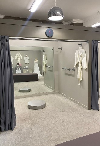 wed2b Liverpool fitting room
