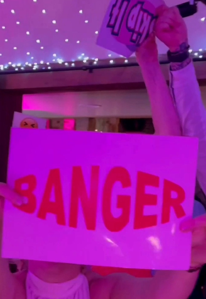 TJL-11-dj-battle-banger-card-dancefloor (1)