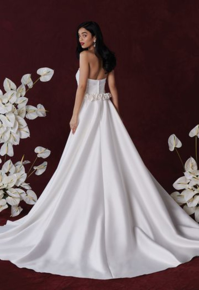 Bride wearing  a Justin Alexander wedding dress available from Broomvale Bridal Barns