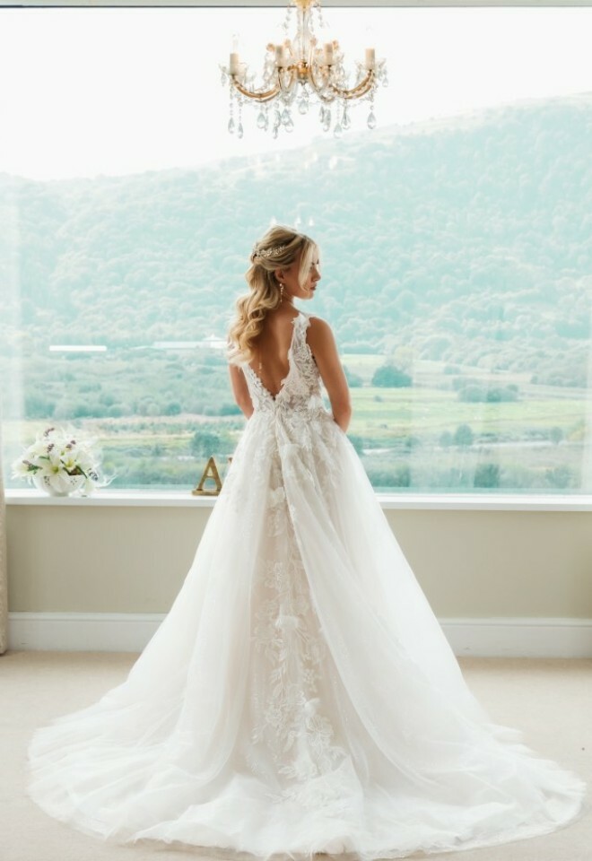 Bride with the view