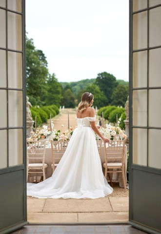 wed2b Designer Bridal Outlet in Bournemouth