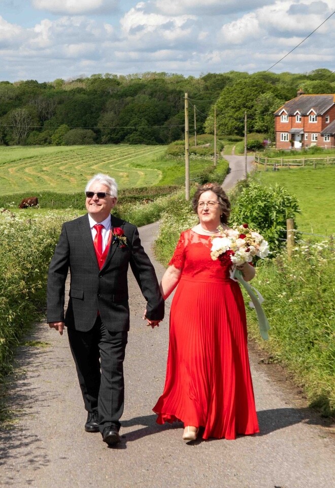 photography-wedding-brideandgroom-tottington manor