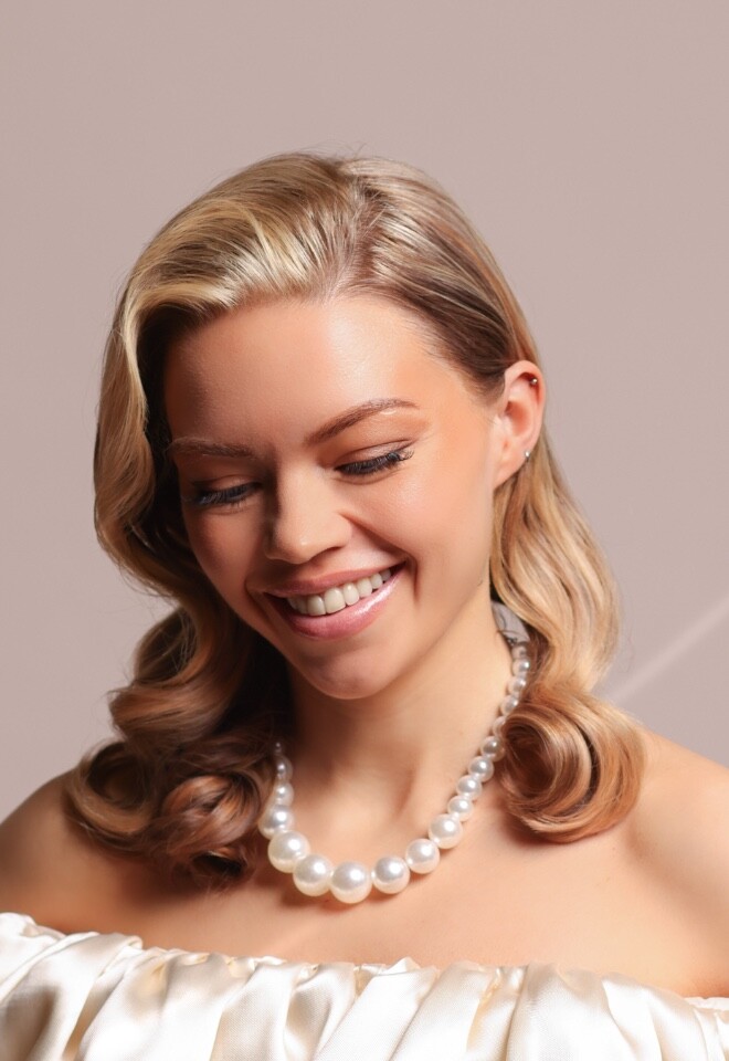 Soft glam bridal makeup, glowing skin