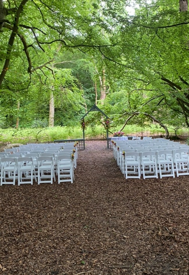 Gorgeous woodland wedding