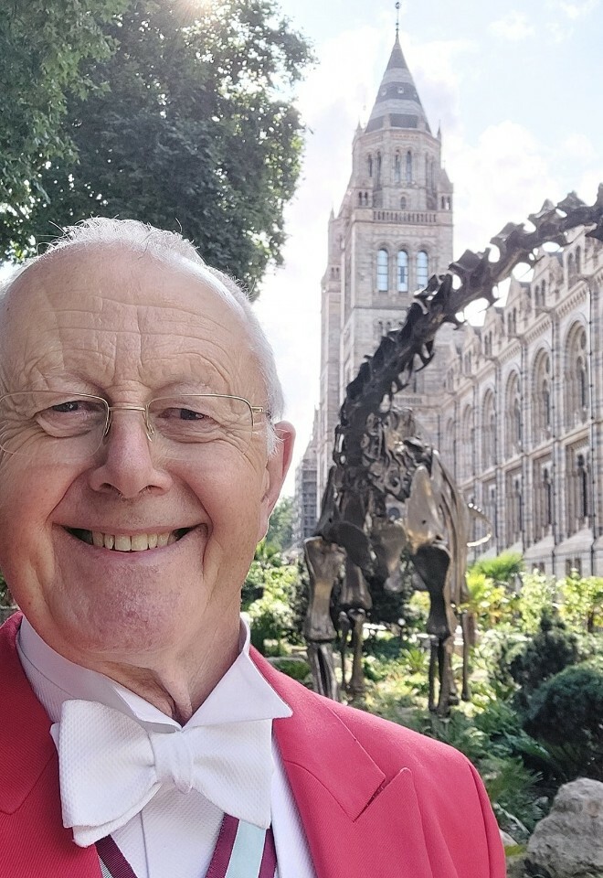 london national history museum with Peter Thompson Toastmaster