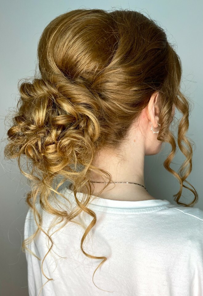 Bridesmaid hair by Lauren Cohen