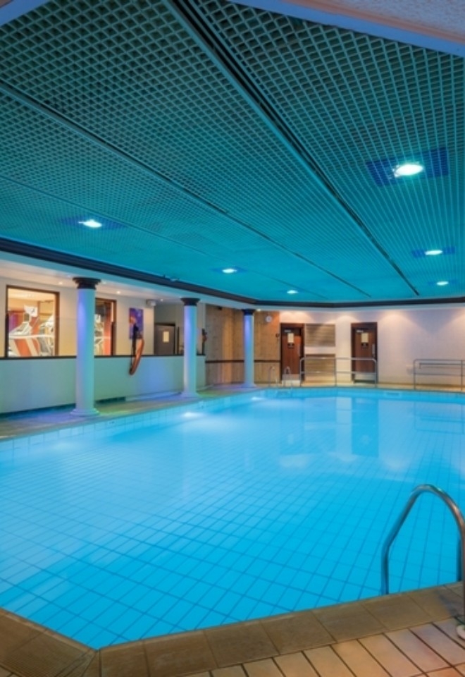 Heated swimming pool