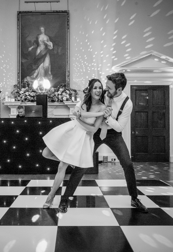 First Dance Kirtlington Park Wedding Aimee Kirkham Oxford-Photography