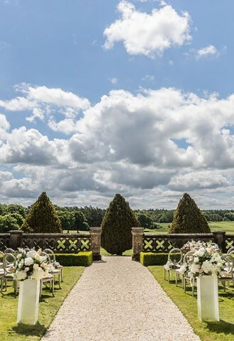 Our Dutch Gardens Perfect for an Outdoor Ceremony