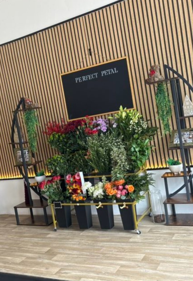Perfect Petal, wedding florist shop Tonge Moor Road, Bolton, Manchester