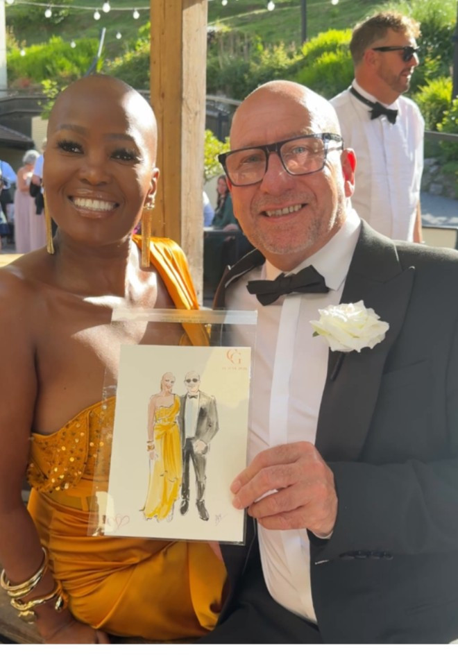 GUESTS RECEIVE THEIR ILLUSTRATION ON THE WEDDING DAY
