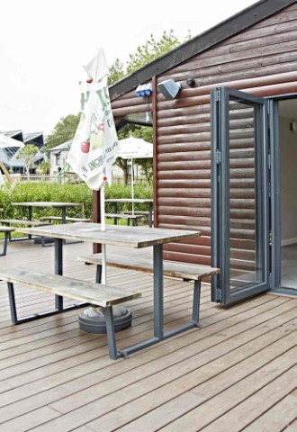 The Cabin - Cafe & Bar - China Fleet Country Club, Saltash, Cornwall