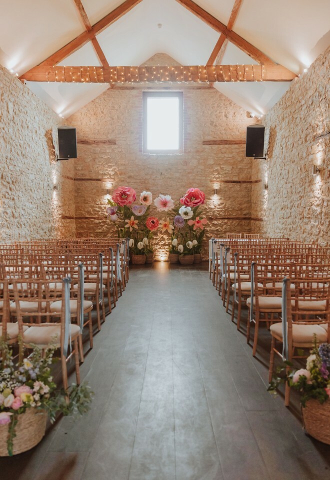 Ceremony barn at Huntsmill Farm
