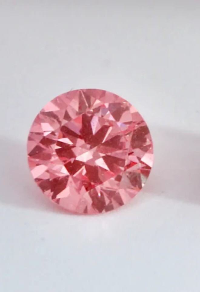 bespoke pink diamond engagement rings from Holts Gems, Hatton Garden