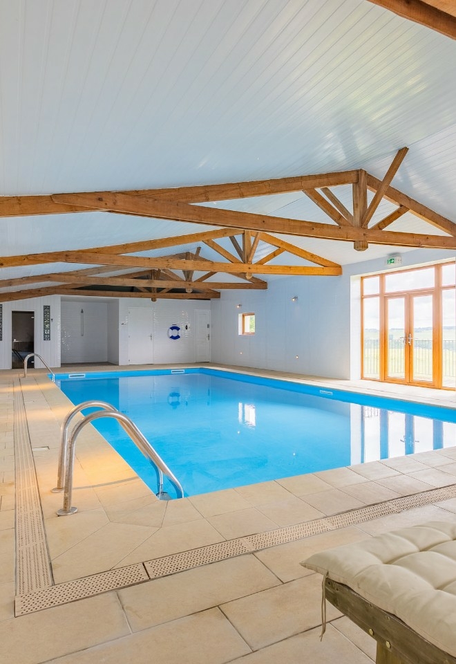 Swimming pool at Paradis des Vignes