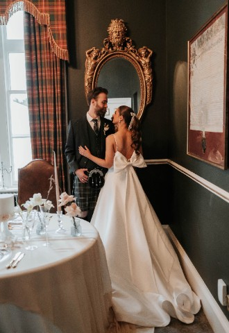 Elopement Wedding couple at Playfairs at Melville Castle - a castle wedding venue near Edinburgh