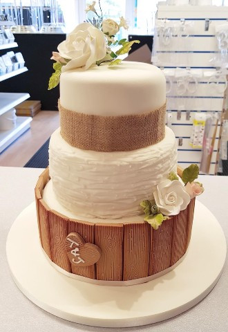 Create A Cake wedding cake boutique Liverpool