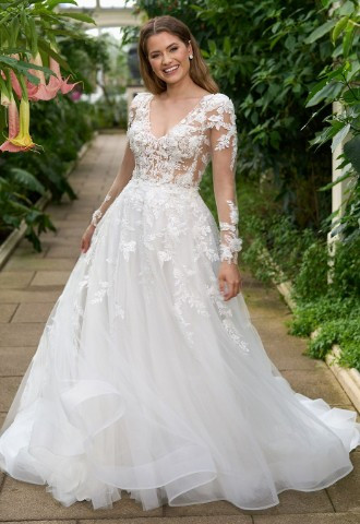wed2b Designer Bridal Outlet in Leeds