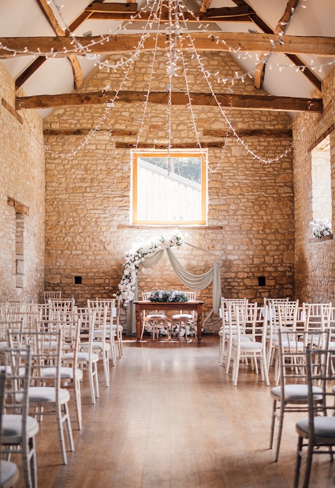 Cotswold Barn ceremony