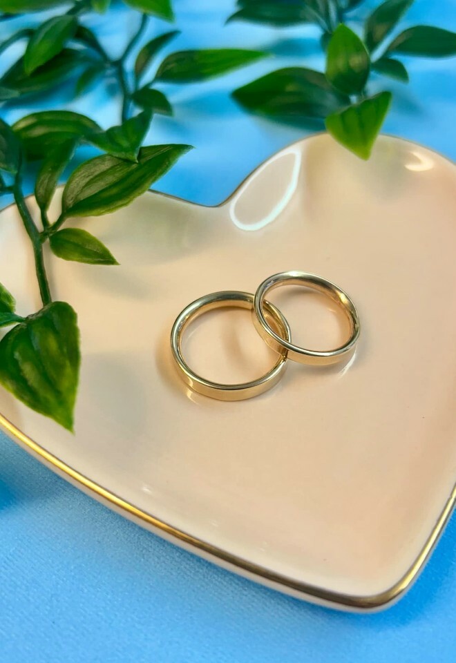Gold Wedding Rings