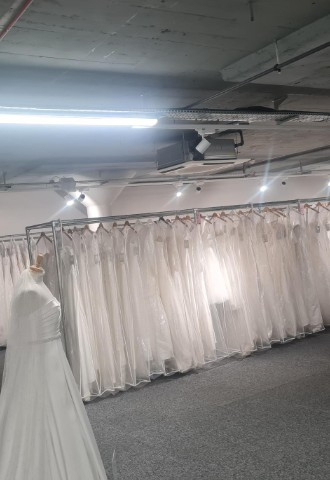 wed2b Nottingham wedding dresses