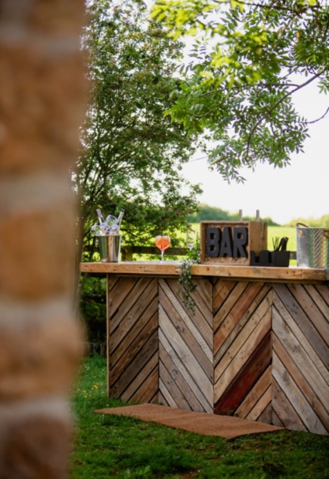 Pallet Bar
