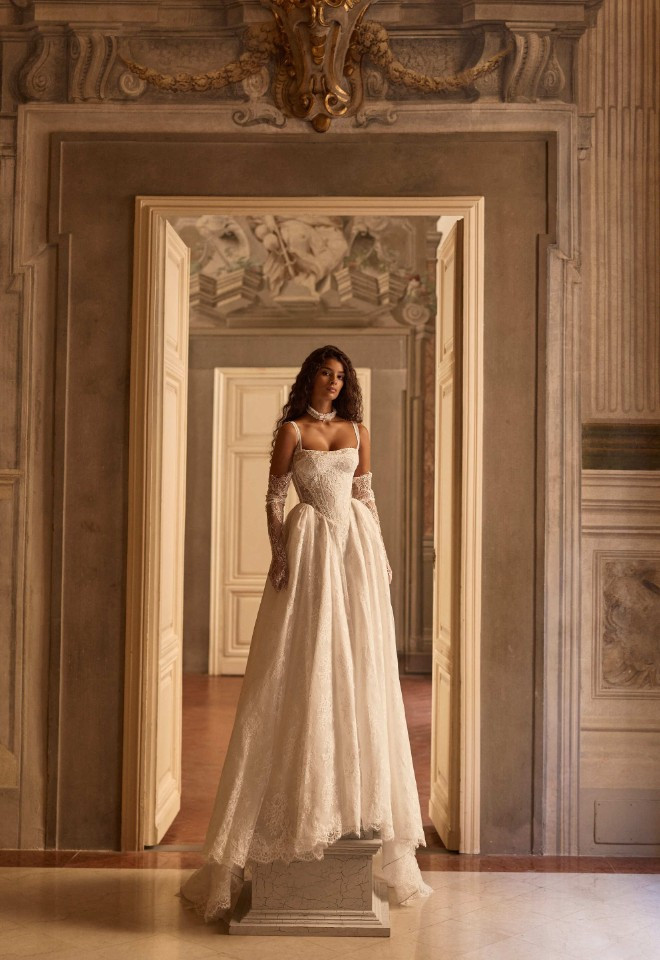 Arlisse by Milla Nova DArt collection