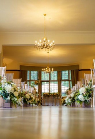 ceremony styling at moxhull hall by make it special events midlands weddings