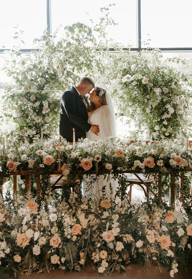 Floral set up top table