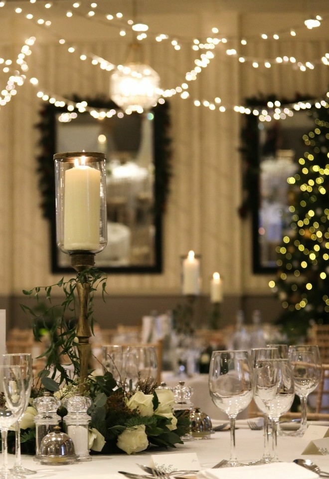 Wedding Breakfast Decorations at Christmas Time