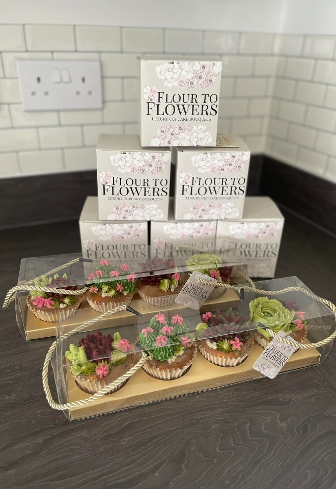 luxury cupcake treat boxes from flour to flower in buckinghamshire