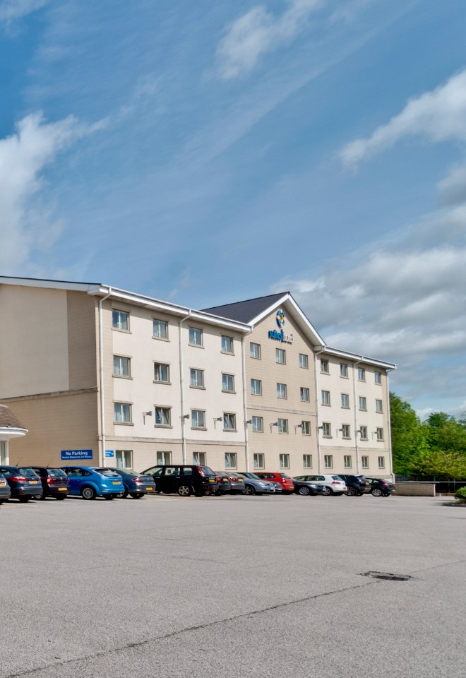 Large Hotel Wedding Venue Suites Hotel Knowsley