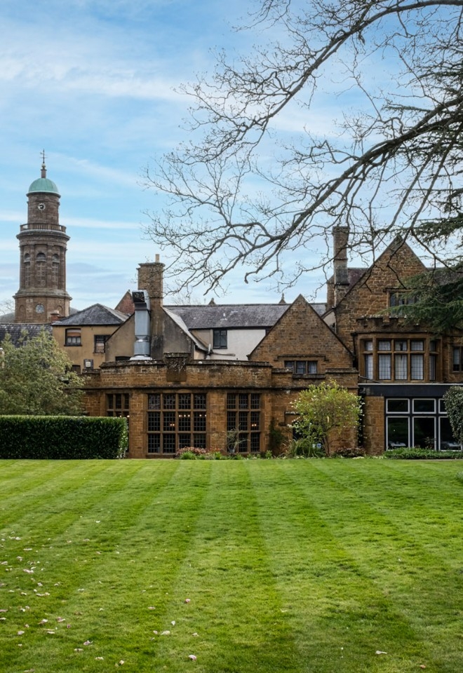 Whately Hall Hotel, Banbury