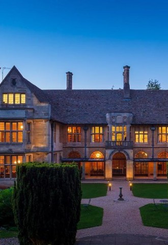 Winter Season at Coombe Lodge