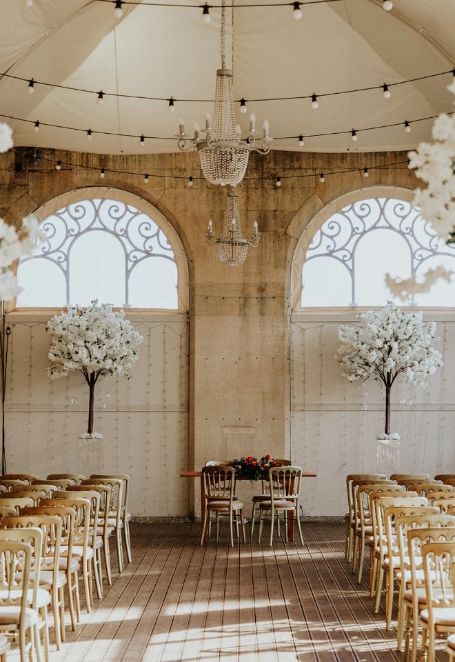Grittleton House, orangery, flowers