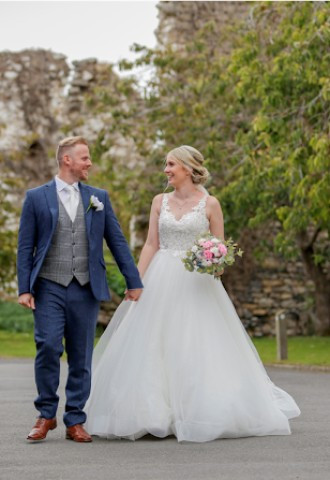 wed2b Bromley bridal wear in South London