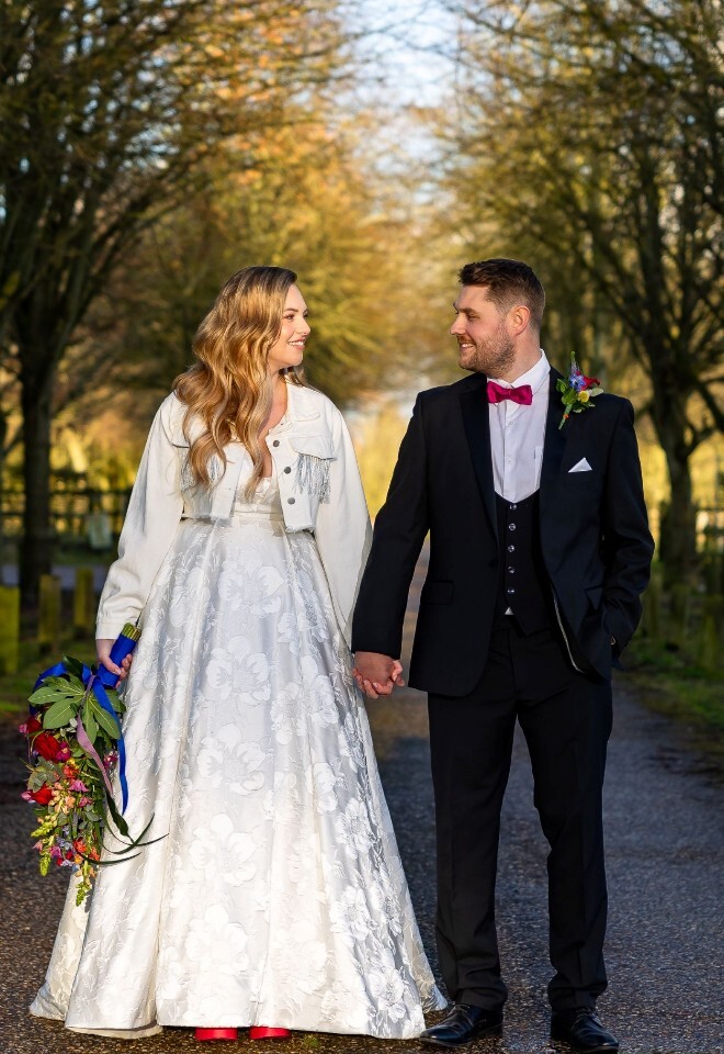 Quirky couple photo on Applewood grounds
