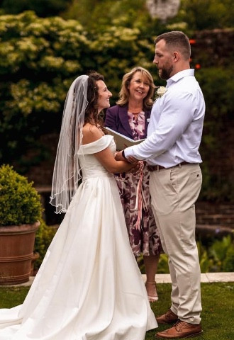 Nikki Wood Surrey Wedding Celebrant Old Rectory Estate Outdoor Wedding