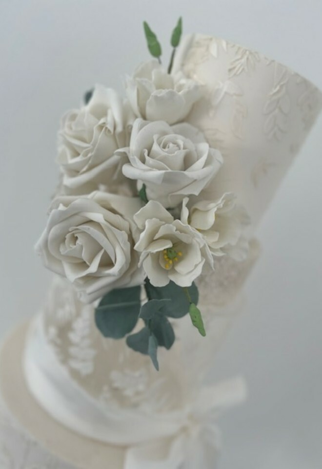 Luxury Wedding Cake with sugar flowers