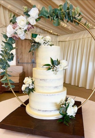 Wedding Cake Hoop 