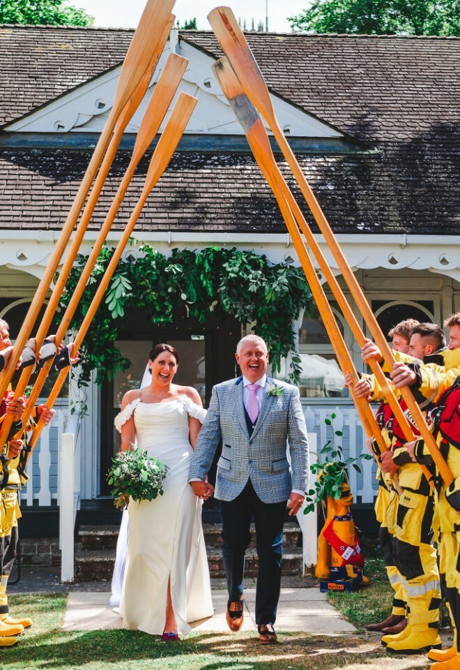 bride and groom coastguard oars