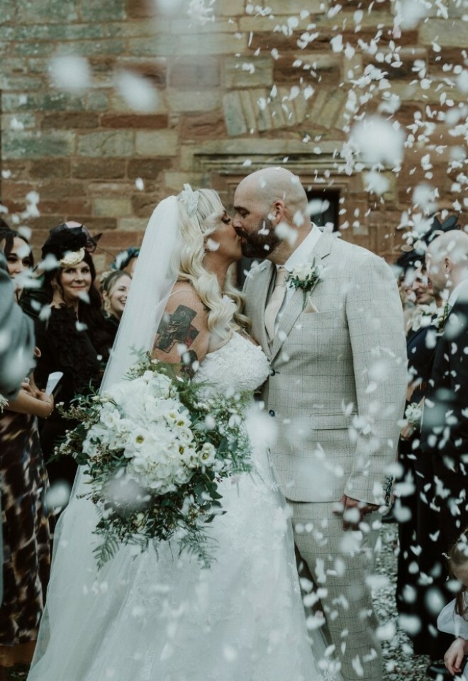 Confetti Throw
