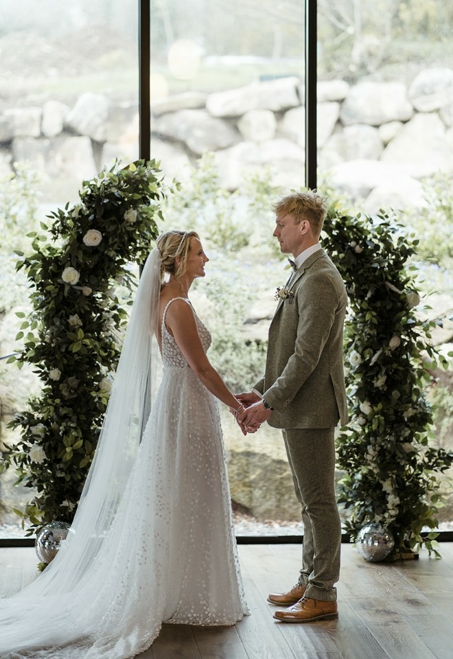 Trevenna Wedding Venue Cornwall Mowhay Ceremony Window