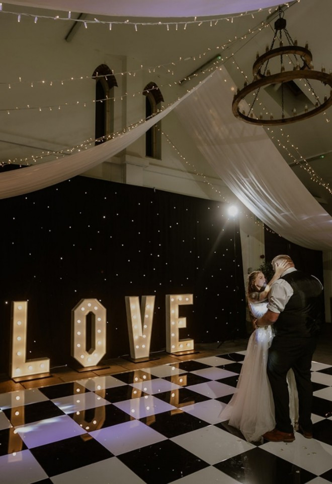 Your First Dance at Worton Hall