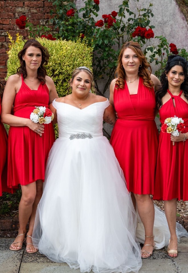 Elisha and her bridesmaids, we also did mother of bride too